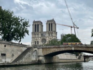 Notre Dame from bateaux mouches